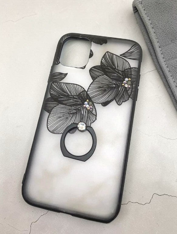 Das Transluzente Noir: Elegante, matt-transparente Blumenhülle mit integriertem Smart Ring