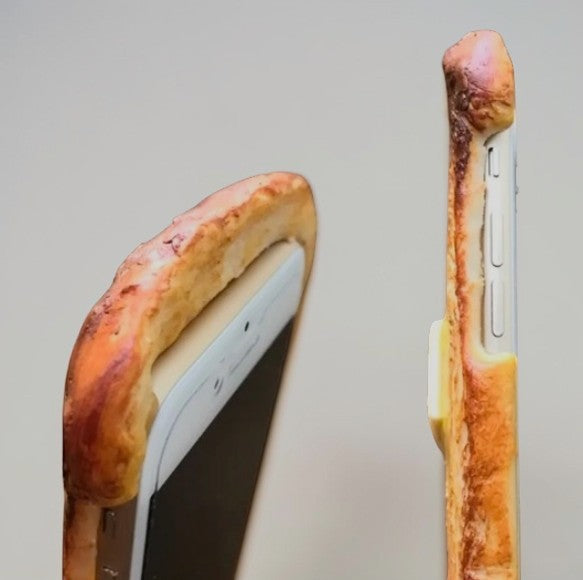 The Artisanal Toast (Cat Toast) : Super-Realistic Handmade Bread Crust Smartphone Case