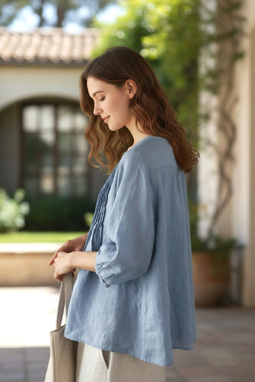 The Azure Breeze: Handgefertigte Premium Leinen Pin-Tuck A-Linien-Bluse